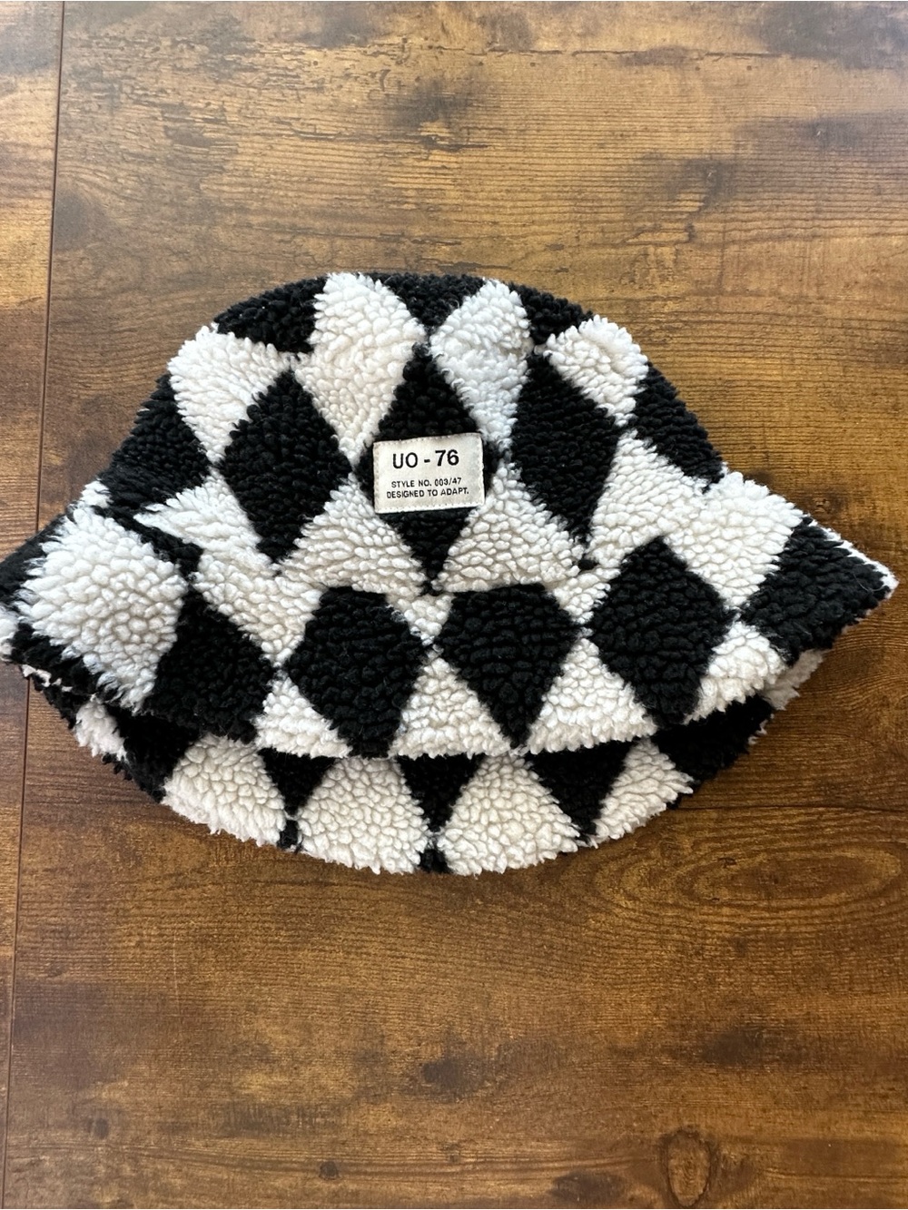 Urban Outfitters UO-76 Plush Sherpa Harlequin Bucket Hat One Size